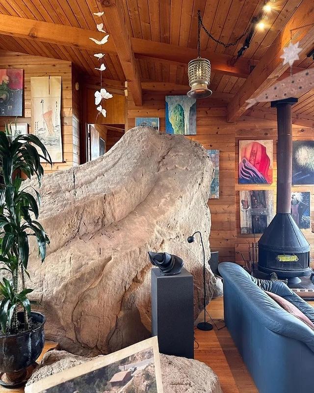 Rustic Malibu home: Interior and Design