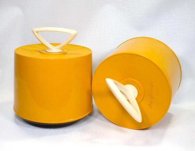 A matching set of these vintage cases, ready to safeguard and transport your 45s with style!