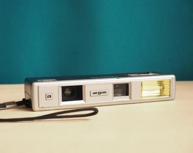 A sleek design from the past, this Argus Formula 107 camera was a must-have for every photography enthusiast. Can you still feel the charm of capturing memories with this?