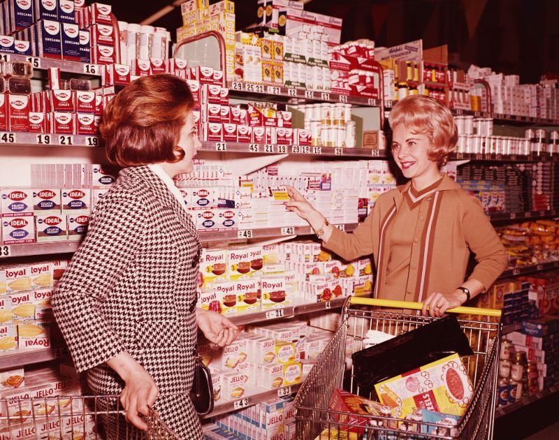 .A snapshot of a supermarket in the 1960s