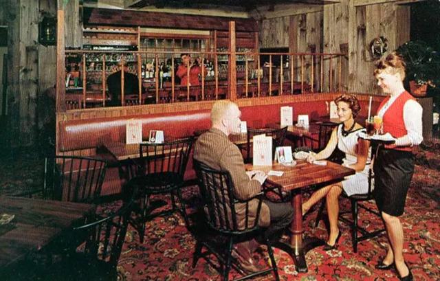 Eastland Motor Hotel in Portland, Maine: a charming stop with great drinks and unforgettable vibes.