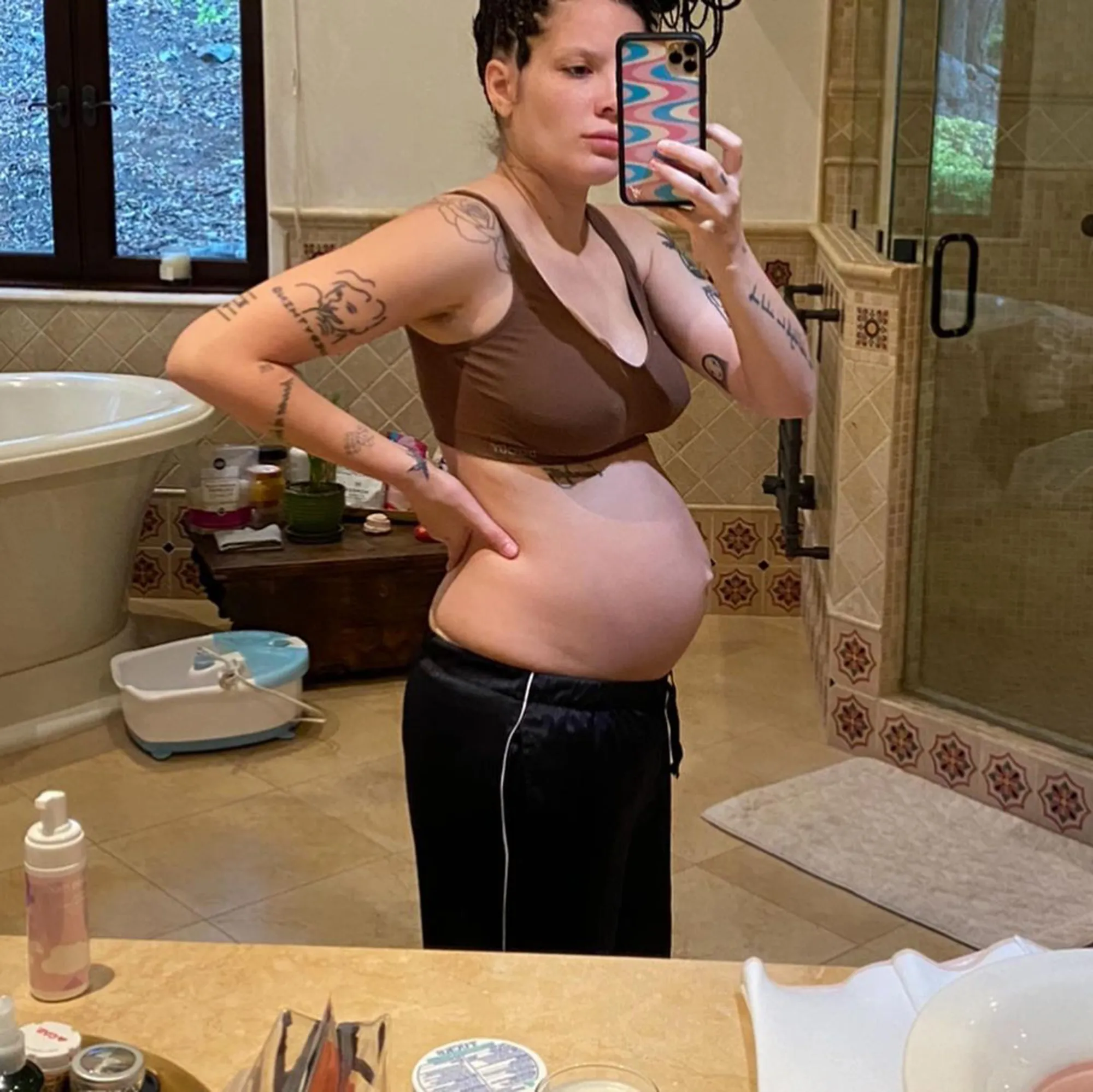 Halsey’s empowering moment of embracing her postpartum stretch marks showed her fans that beauty is in every stage of life