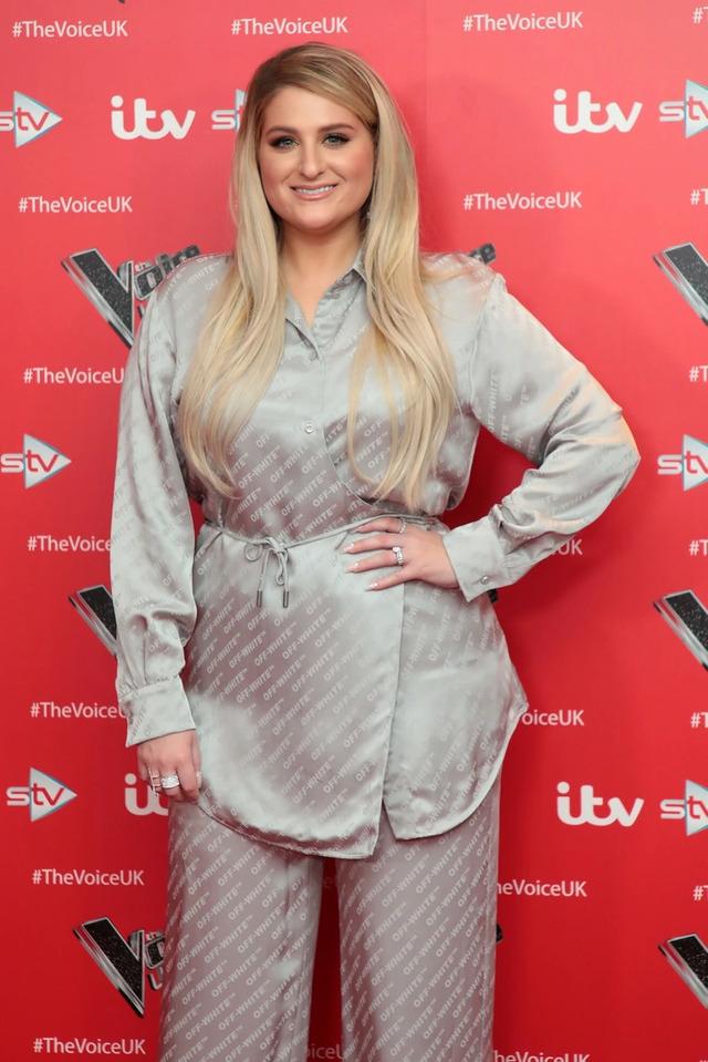Meghan Trainor’s transformation includes weightlifting, a balanced diet, and regular exercise for a healthier lifestyle.