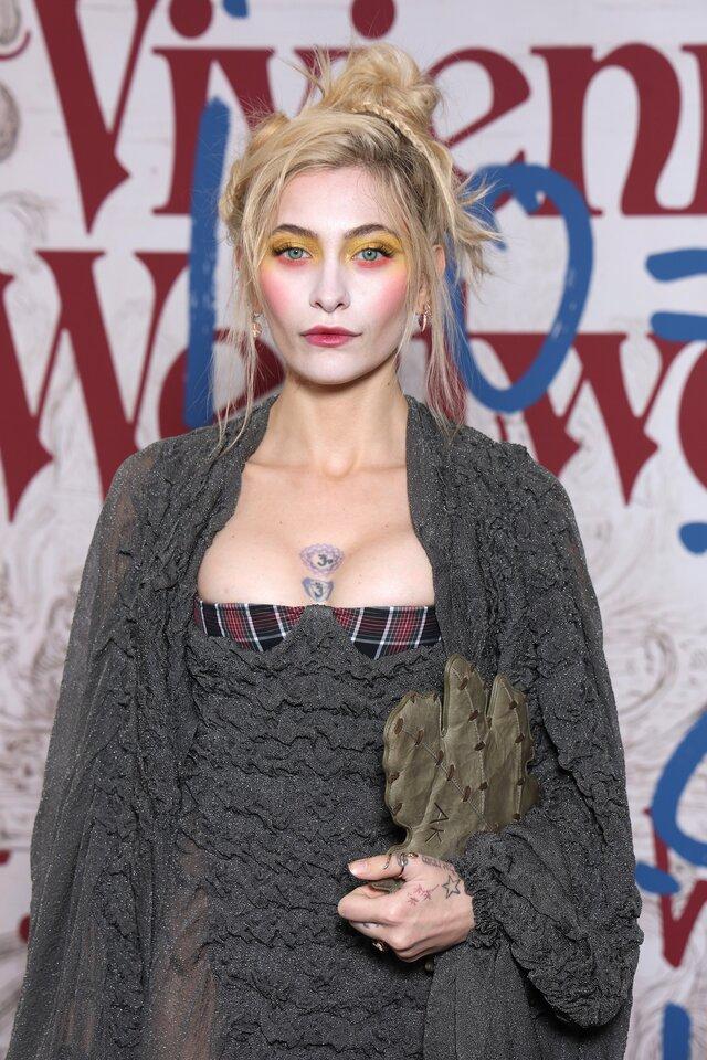 Regardless of the mixed reactions, Paris Jackson’s confidence in her appearance left an undeniable impression on the public.