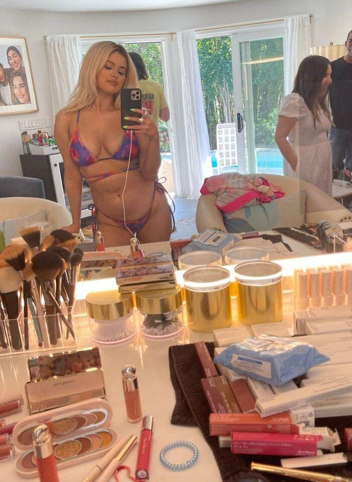 Selena Gomez: Behind-the-Scenes of Her Unretouched Photo Shoot