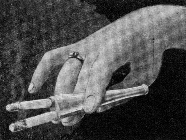 The Double-Barrel Cigarette Holder: a quirky design for the smoker who wants to enjoy two at once.