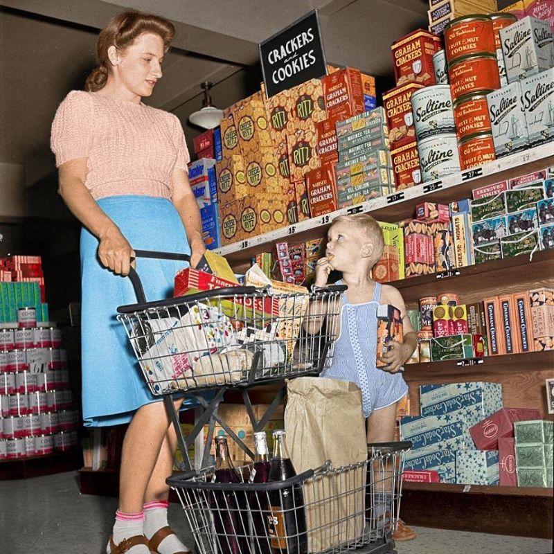 The cracker aisle, captured in 1955.