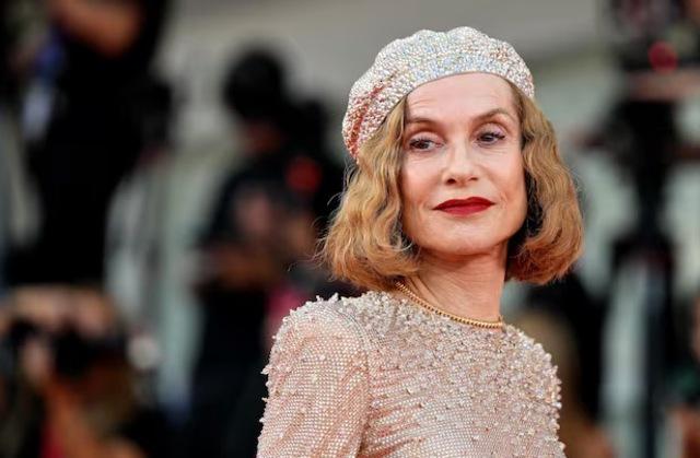 Isabelle Huppert: The Power of Illusion and Natural Beauty in Aging