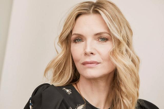 Michelle Pfeiffer: From Plant-Based Diets to Self-Acceptance in Aging