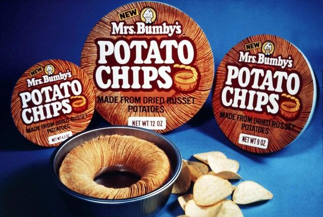 Mrs. Bumby’s potato chips (c1976): A classic snack for every generation.