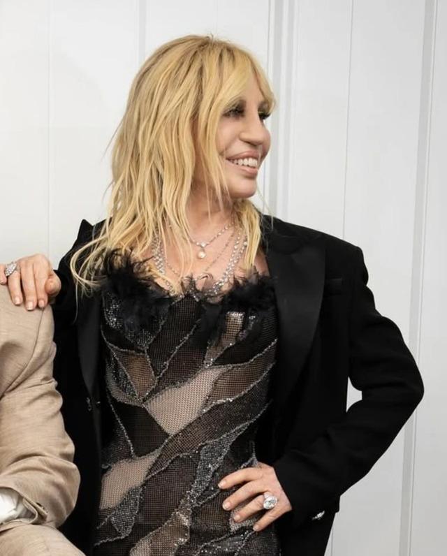 The designer, known for her glamorous, yet edgy look, appeared to have a youthful glow that left everyone in awe.