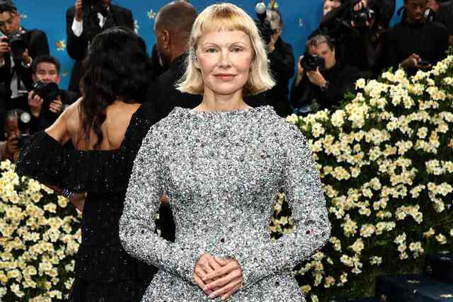 The stunning gown Pamela wore was a perfect reflection of the 2025 Met Gala’s theme