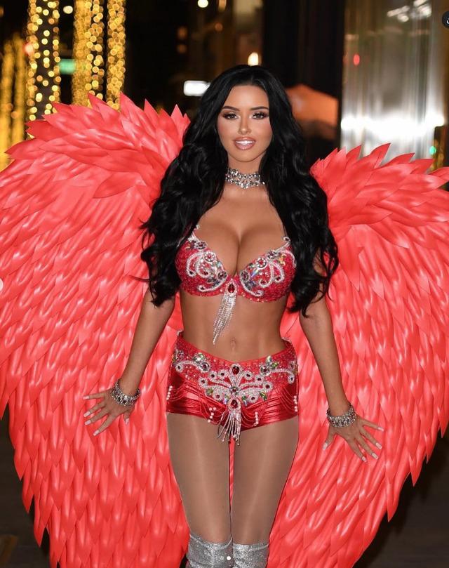 Abi Ratchford is more than a model or influencer; she is a trailblazer shaping the future of digital content creation.