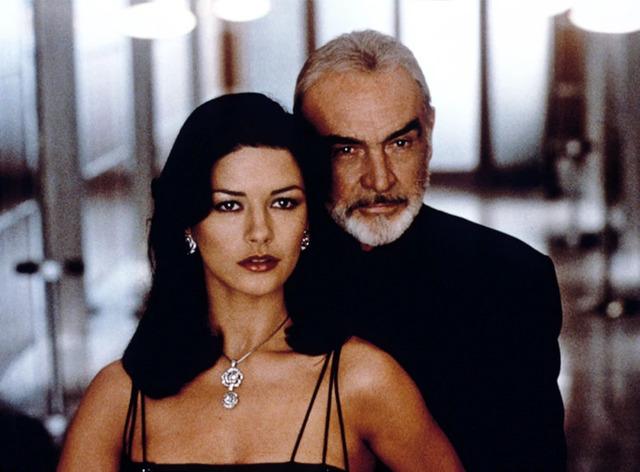 Catherine Zeta-Jones (29) & Sean Connery (68) — Entrapment