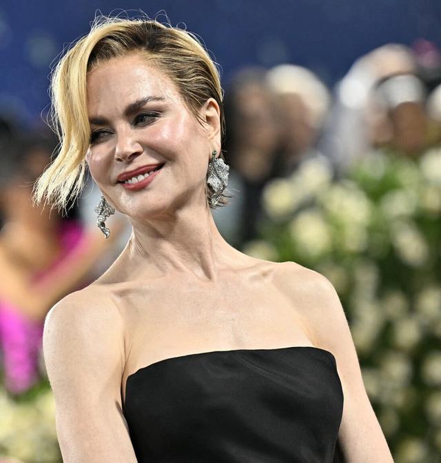 From edgy bob to classic elegance, Nicole proved that reinvention is her superpower.