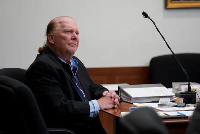 Mario Batali’s Sexual Harassment Allegations Heard Before Scandal