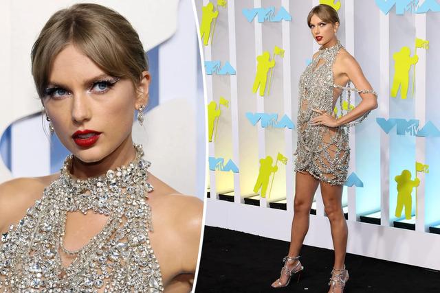 Taylor Swift: The Chainmail Queen of the VMAs