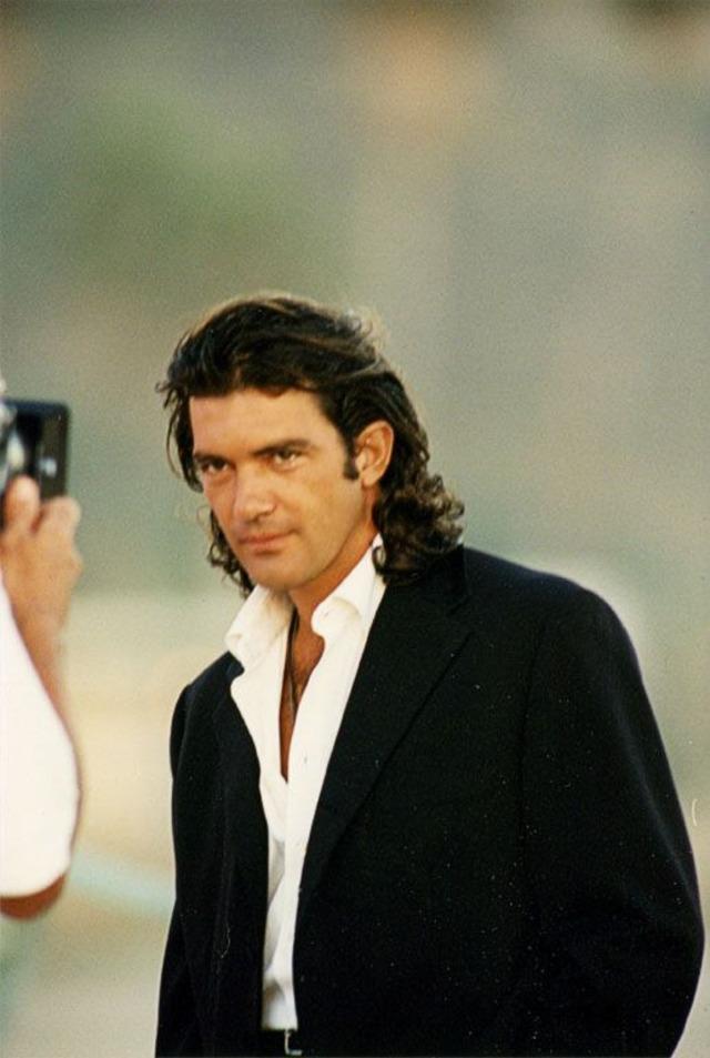 Born in the vibrant city of Málaga, Spain, Antonio Banderas' journey to Hollywood stardom was marked by talent, determination, and a distinctive charm