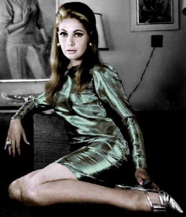 During the golden era of Mexican cinema, Jacqueline showcased her versatility by taking on a wide array of roles in film