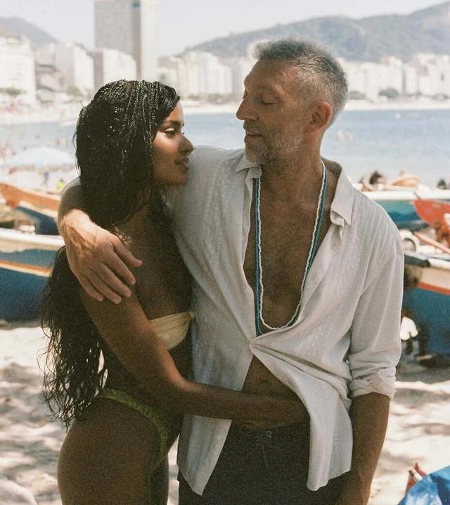 In 2023, Vincent Cassel entered a new relationship with Brazilian model Narah Baptista, who is roughly 30 years his junior
