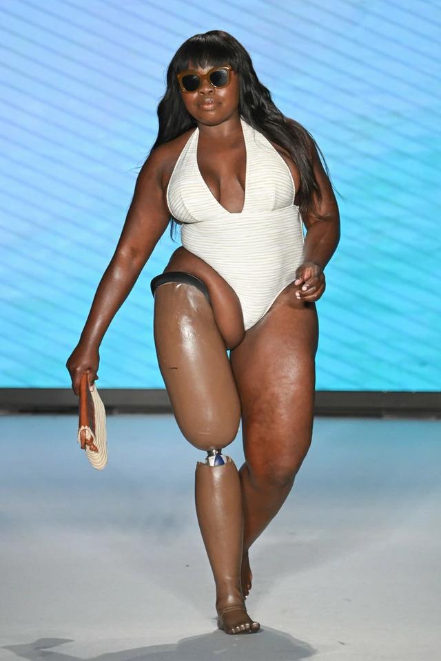 Marsha Elle: The Bionic Model’s Inspirational Journey Down the Runway