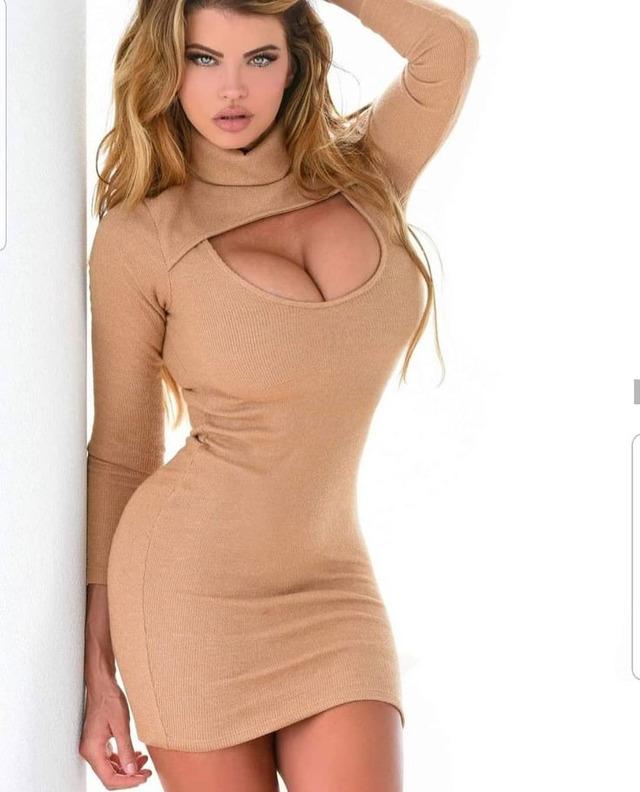 Poised and radiant, Dana exemplifies the perfect blend of glamour and authenticity that resonates with millions worldwide.