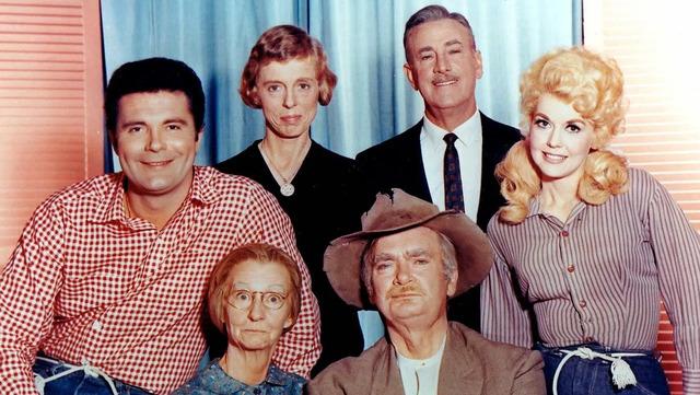 The full cast of “The Beverly Hillbillies” immortalized in this classic photo, with Max Baer Jr.’s Jethro Bodine front and center.