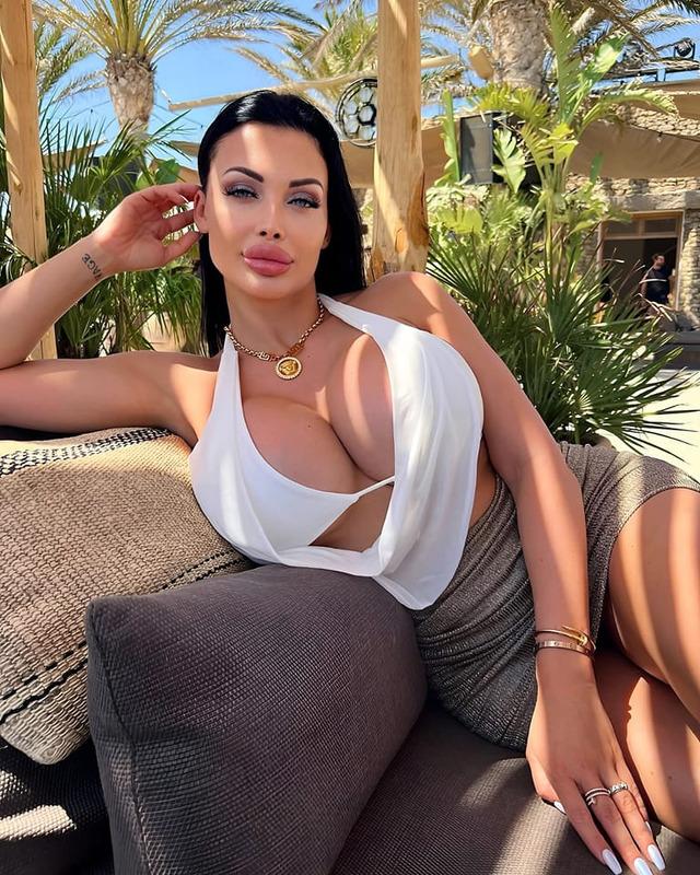 Today, Aletta is focused on evolving her brand and mentoring emerging talents.