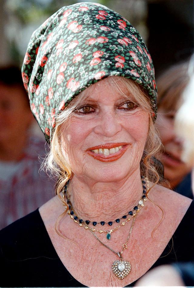 Bardot embraces simplicity in her older age, proof that beauty evolves with authenticity.