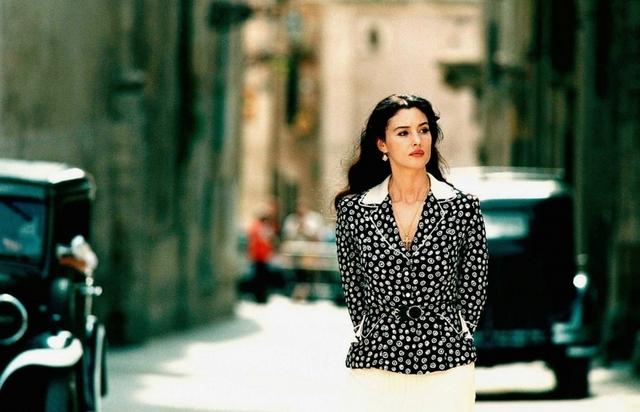 By embodying these struggles, Bellucci’s performance elevates Malèna beyond a historical drama into a timeless social commentary