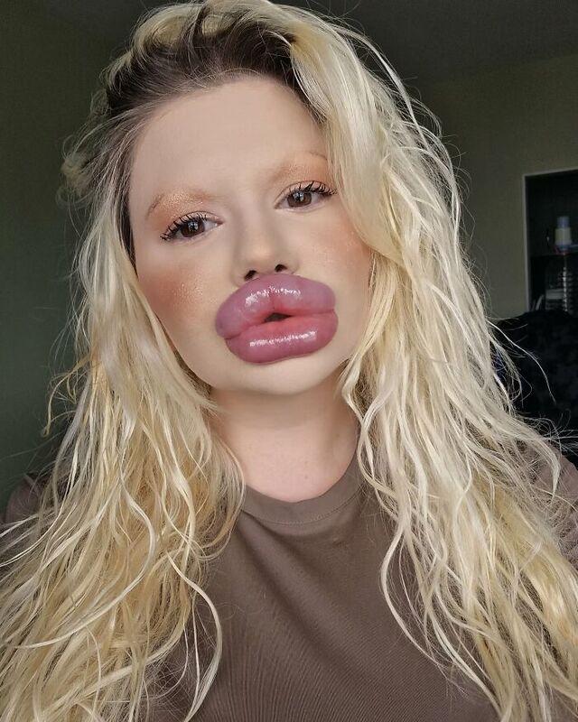 Despite the criticism, Andrea’s online presence remains strong, and she continues to connect with a loyal base of supporters who appreciate her authenticity.