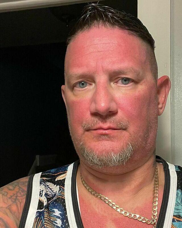 Double Fail: Raccoon Eyes and Necklace Tan