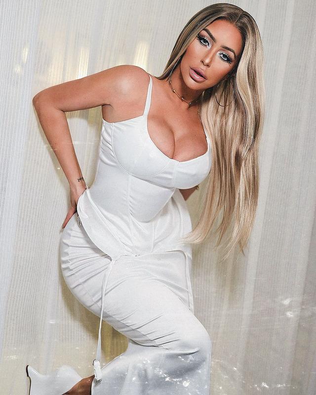 Elegance meets edge: Aubrey O’Day continues to inspire with her fearless fashion and dynamic career.