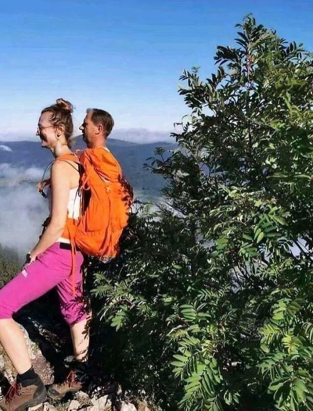 Hiking Backpack Buddy? The Illusion of Two Hikers
