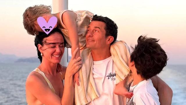 Just days before the breakup became public, Orlando Bloom was seen attending one of Katy’s concerts in Australia with their daughter, Daisy