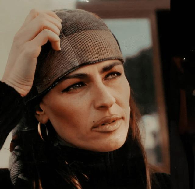 Micaela’s marriage to a successful businessman didn’t just alter her last name; it changed her life completely.