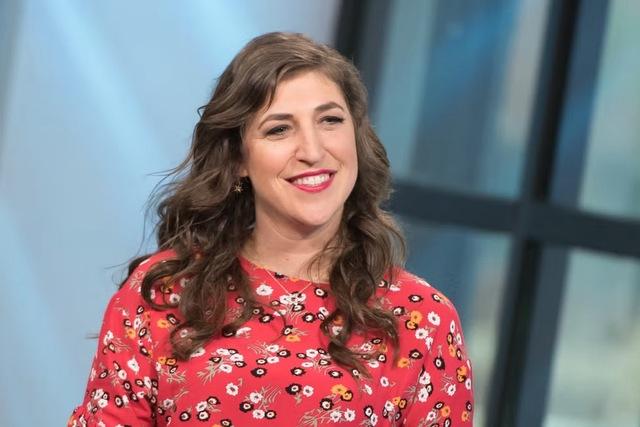 Once she gained confidence in her 40s, Mayim began to showcase her true style