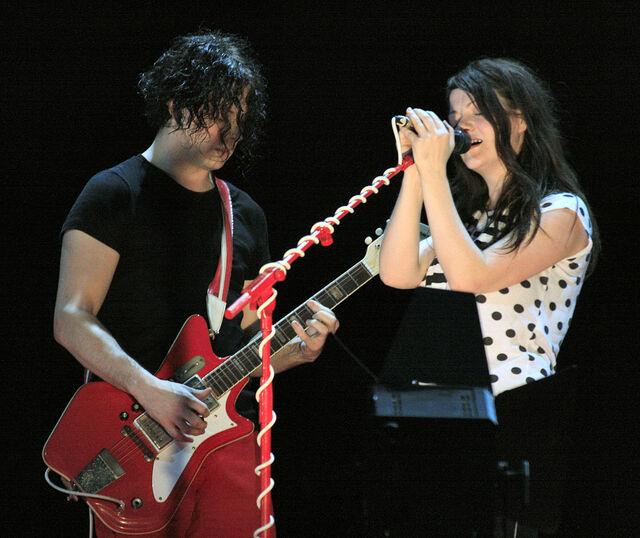 The End of The White Stripes: A Subtle Farewell at Their Last Show
