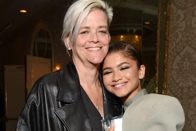 Zendaya & Claire Stoermer – Strength and Style, Hand in Hand
