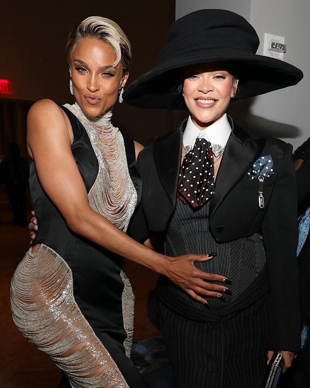 A Fashion Police comment spiraled into one of the most savage Twitter exchanges in pop history, capped with Rihanna’s infamous “bookin’ that stage” line.