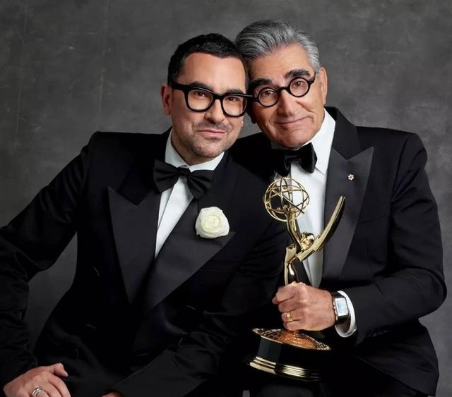 Dan Levy, with his sharp wit and iconic eyebrows, has carved out his own space as a cultural icon, distinct from his father Eugene Levy’s legacy.