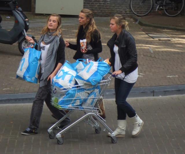 Give Them a Structured Allowance With Boundaries