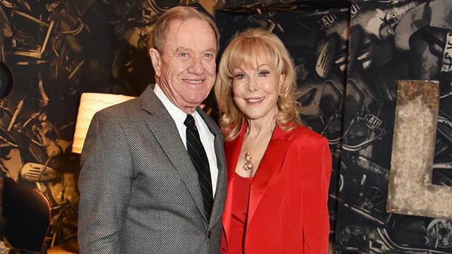 Since 1991, she has been married to architect Jon Eicholtz, a partnership that has endured with strength and stability