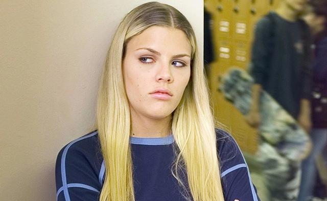 After Freaks and Geeks, Busy landed the role of Kim Kelly on the iconic show Dawson’s Creek, where she explored more dramatic territory