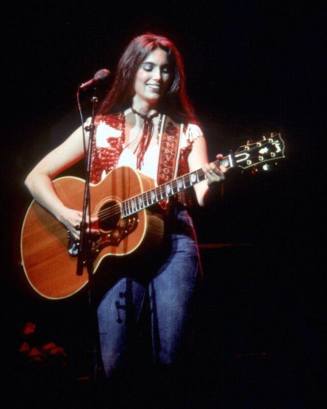 Her passion for music blossomed early on, fueled by the folk tunes of Bob Dylan and Joan Baez