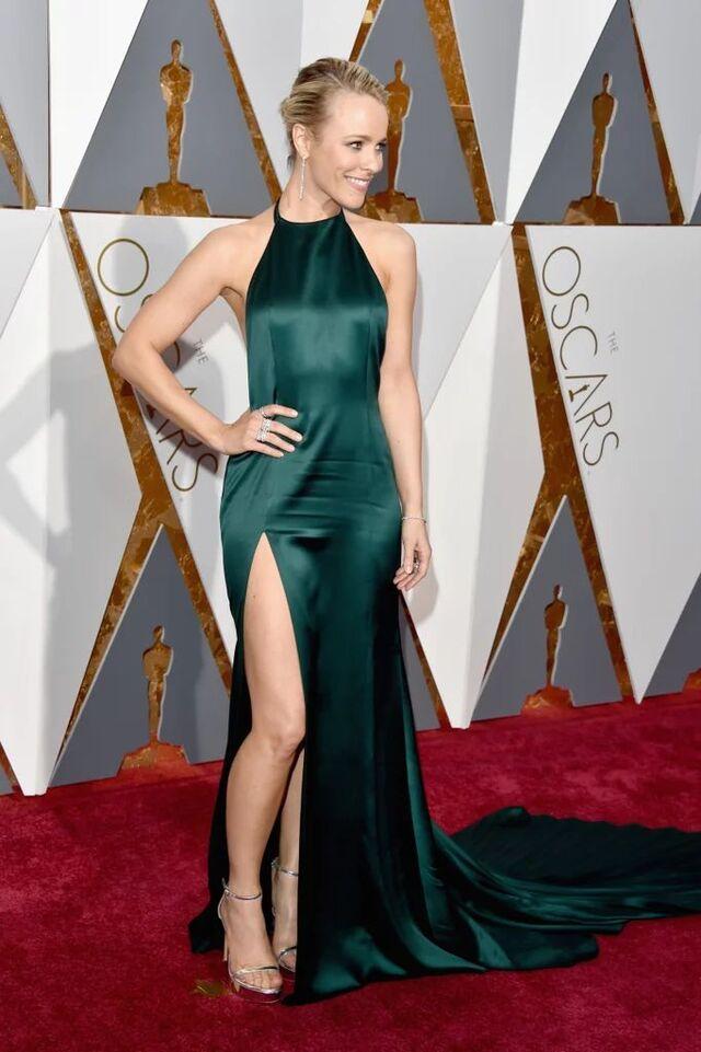 How Rachel McAdams’ Oscar look embodied grace and emotion.