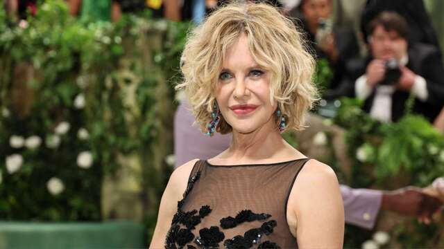 The buzz surrounding Meg Ryan’s return to the Met Gala was palpable