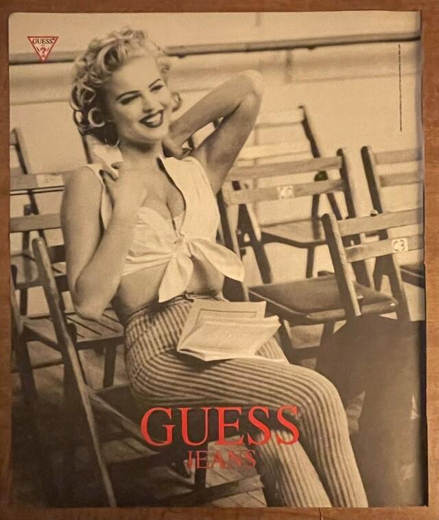 In Paris, Eva’s career exploded, particularly after her captivating 1992 Guess campaign, which was shot by renowned photographer Ellen Von Unwerth.