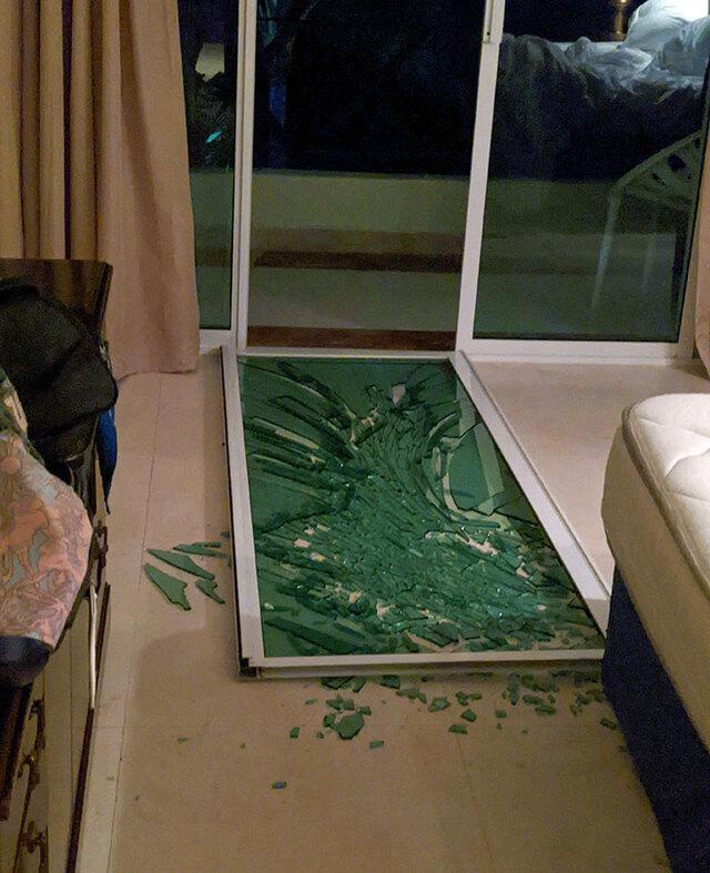 A honeymoon disaster in Puerto Vallarta, involving a glass door.