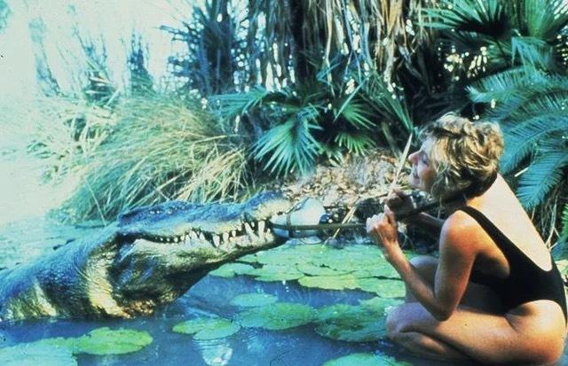Crocodile Dundee didn’t just propel Linda into stardom; it completely transformed her life.